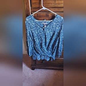 Skies Are Blue Pierre Button Down Twist Blouse